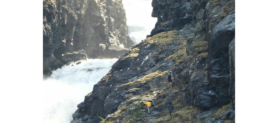 Trollstigen: Her trosser turistene skiltforbudet