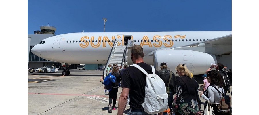 Massiv prisdumping av flybilletter med charterfly