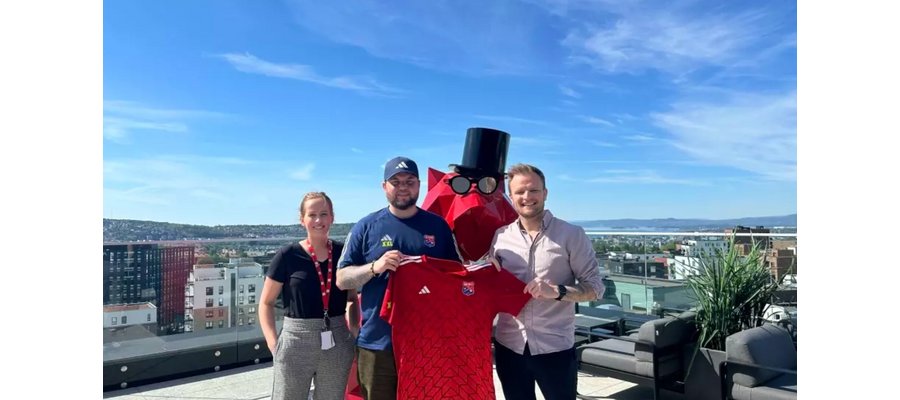 – Uten Radisson RED Oslo Økern hadde det aldri blitt noen fotballskol