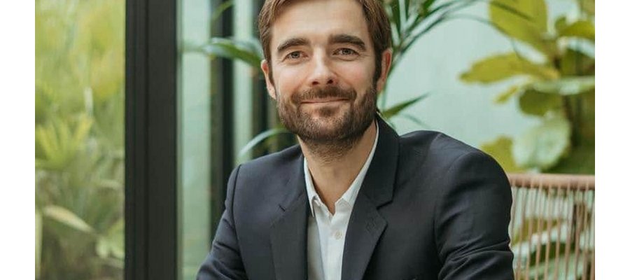 « Les hôtes ne comprennent pas ! » : directeur général d’Airbnb France, Clément Eulry défend son modèle
