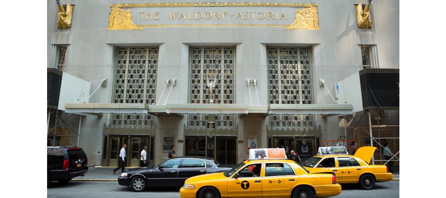 Waldorf Astoria : l’iconique hôtel Art déco rouvre à New York, après 8 ans de rénovation