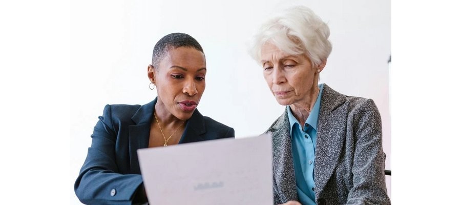 10 entreprises qui embauchent le plus les seniors