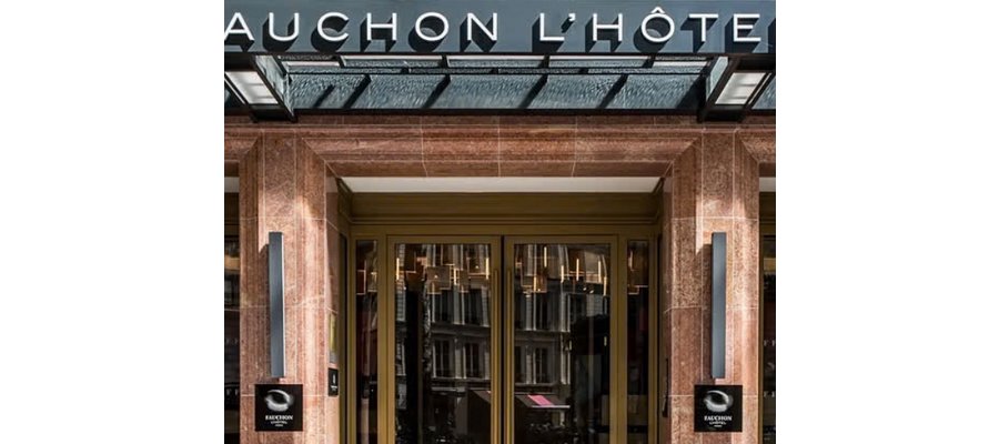 HÔTELS DE LUXE : L’ACCUEIL ET LE SUR-MESURE PRIMENT SUR LA FIDÉLITÉ 
