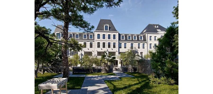 À Saint-Malo, cet hôtel centenaire renaît majestueusement après 3 ans de travaux