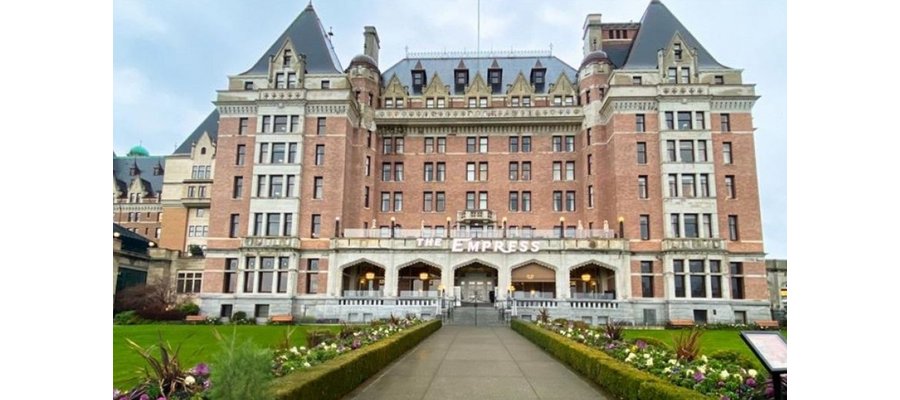Les employées et employés au Fairmont Empress déposent un avis de grève