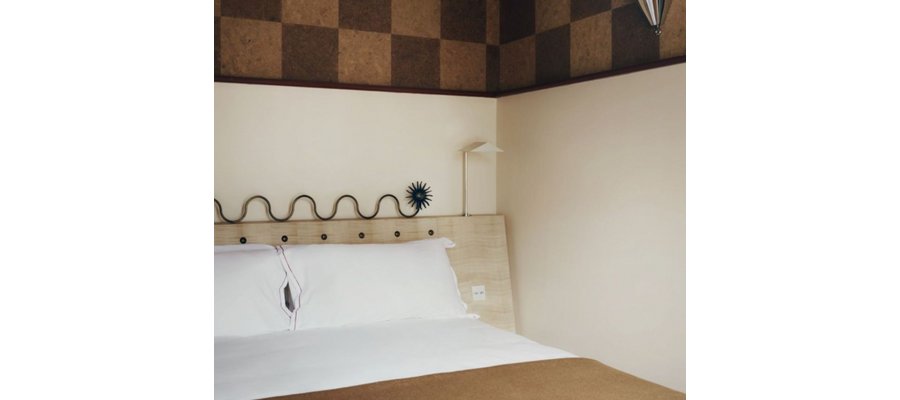 Paris : le nouvel hôtel imaginé par le studio Necchi ouvre ses portes à Montmartre