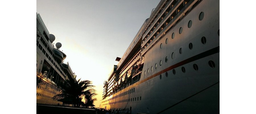 Croisières : surtourisme et pollution, pourquoi sont-elles moins taxées que les hôtels ?