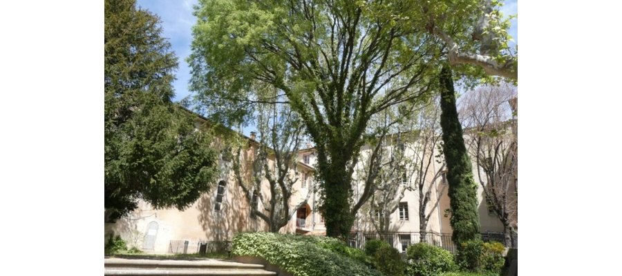 À Aix-en-Provence, cet hôtel construit sous Louis-XIV est à vendre : son prix est astronomique