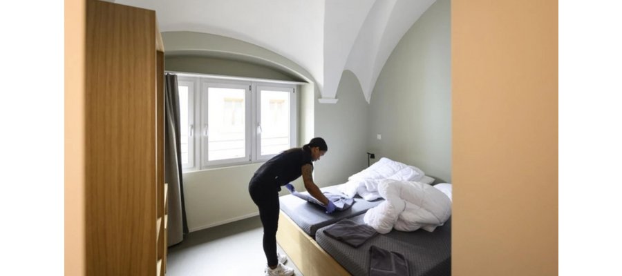 Les visiteurs suisses portent les nuitées hôtelières en juillet