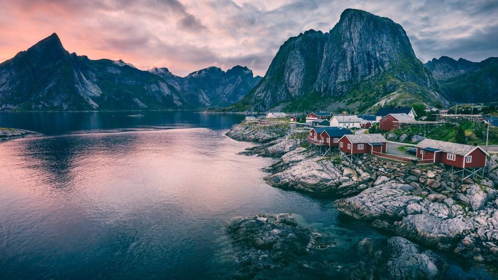 Mener Lofoten burde forby Airbnb: – Det blir ikke plass til å bo her