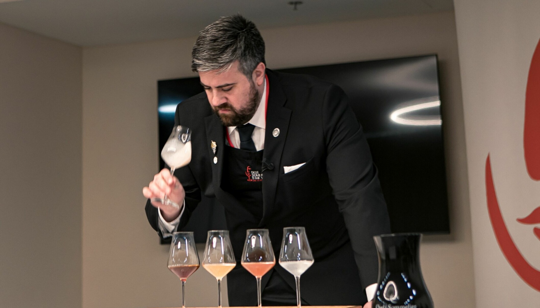 Ambassaden får tre serveringssteder – og sommelier i verdensklasse