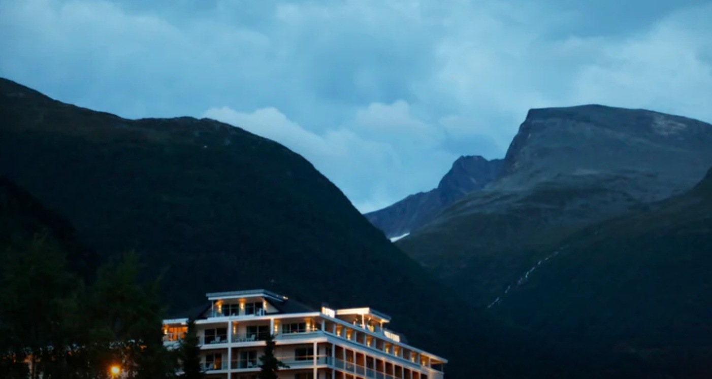 Utlendinger sørget for apriløkning i hotellovernattinger