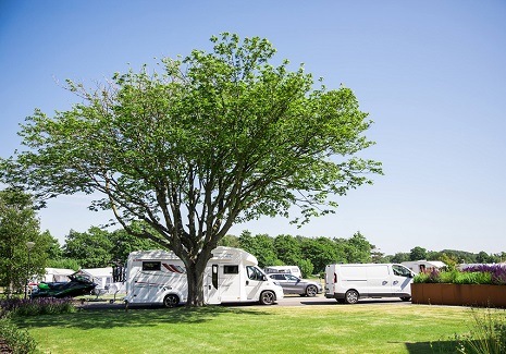 Västkusten fortsatt i topp som campingdestination