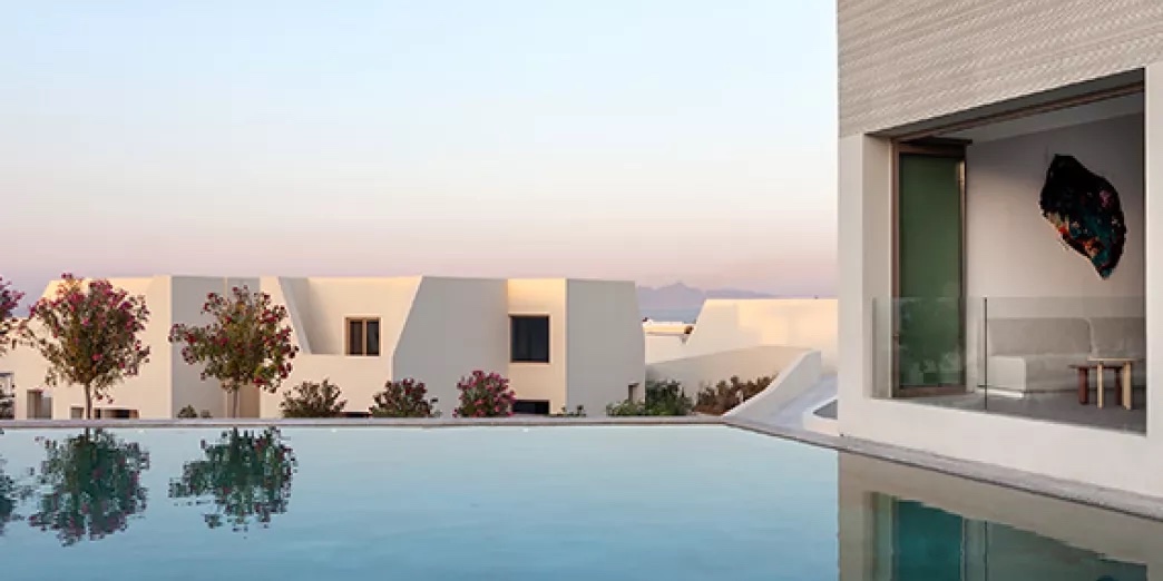 Azora et la famille Ioannou développent Donkey Hotels en Grèce