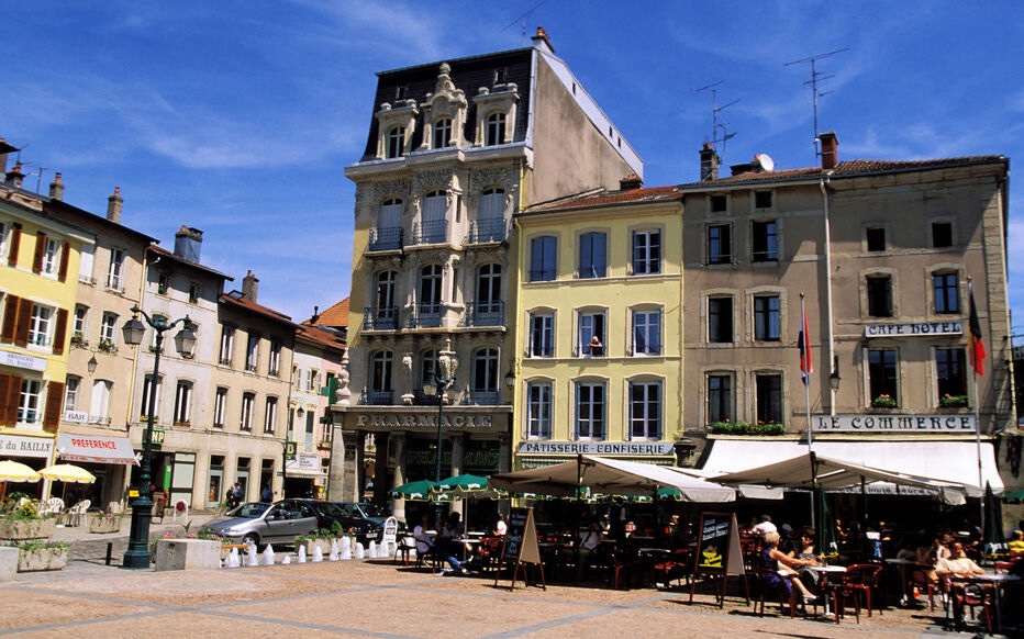 «On voit clairement nos taux d’occupation baisser»: dans les Vosges, les hôtels déclinent face à Airbnb