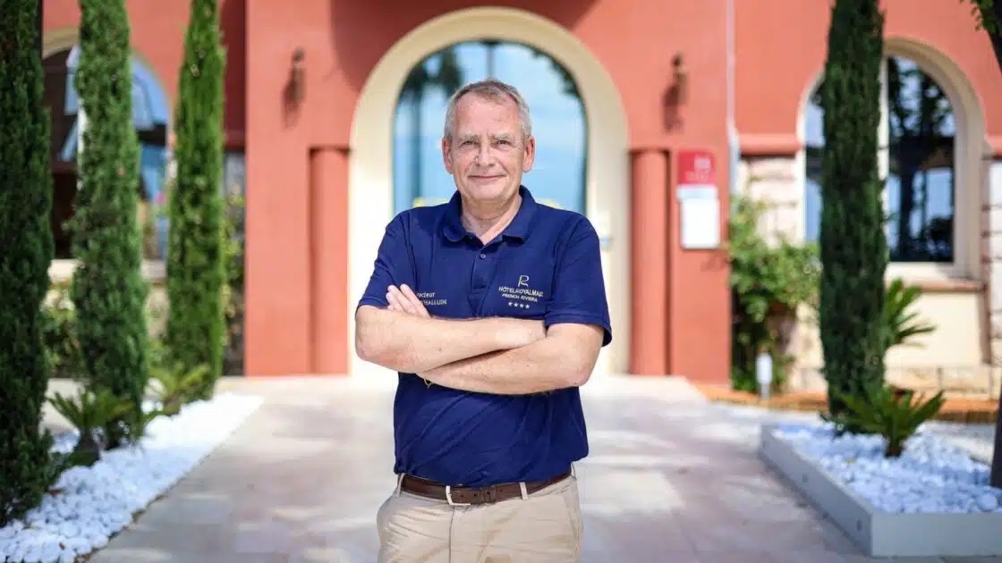 Près de Nice, plongez dans la renaissance de cet hôtel mythique ! À Cagnes-sur-Mer, comment cette adresse entend refaire parler d’elle