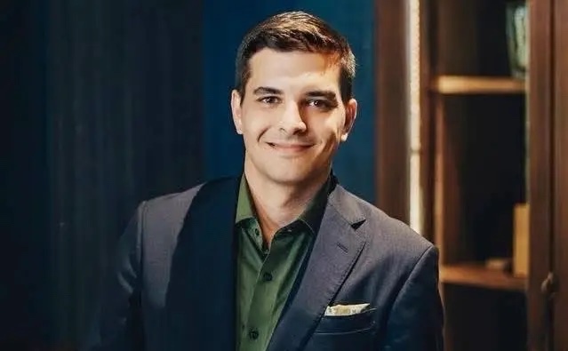 Arnaud Béril ou l’ascension rapide d’un jeune Français dans l’hôtellerie de luxe