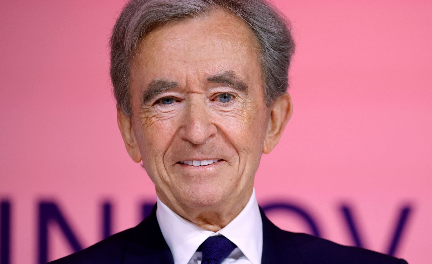 Les investissements de luxe de Bernard Arnault dans le Var et les Alpes-Maritimes