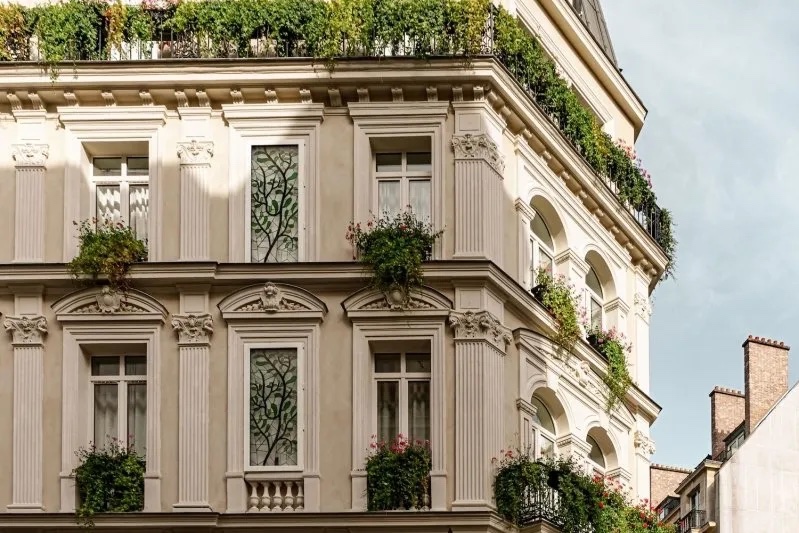 1,3 million la chambre: bienvenue dans l’incroyable Monopoly des hôtels parisien