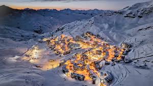 Ce joyau français vient d'être élu meilleure station de ski du monde pour la 10e fois en 2025