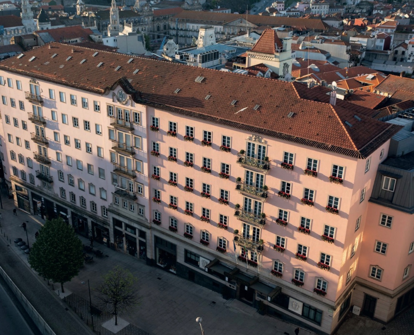 Extendam et Experimental Group acquièrent l’hôtel Infante Sagres à Porto