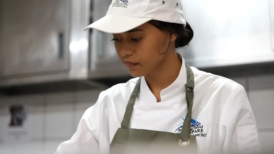 Un plat, un talent, une formation au cœur des talents de l’École hôtelière de Polynésie.