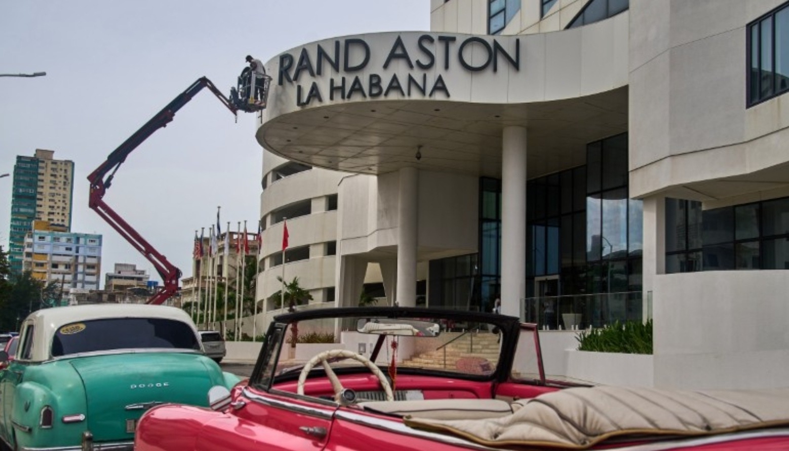 Les Cubains réagissent au départ des chaînes hôtelières de l’île