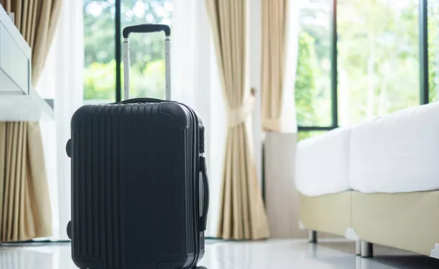 «La climatisation devient un critère de choix déterminant» : contre la canicule, ces Français qui trouvent refuge à l’hôtel