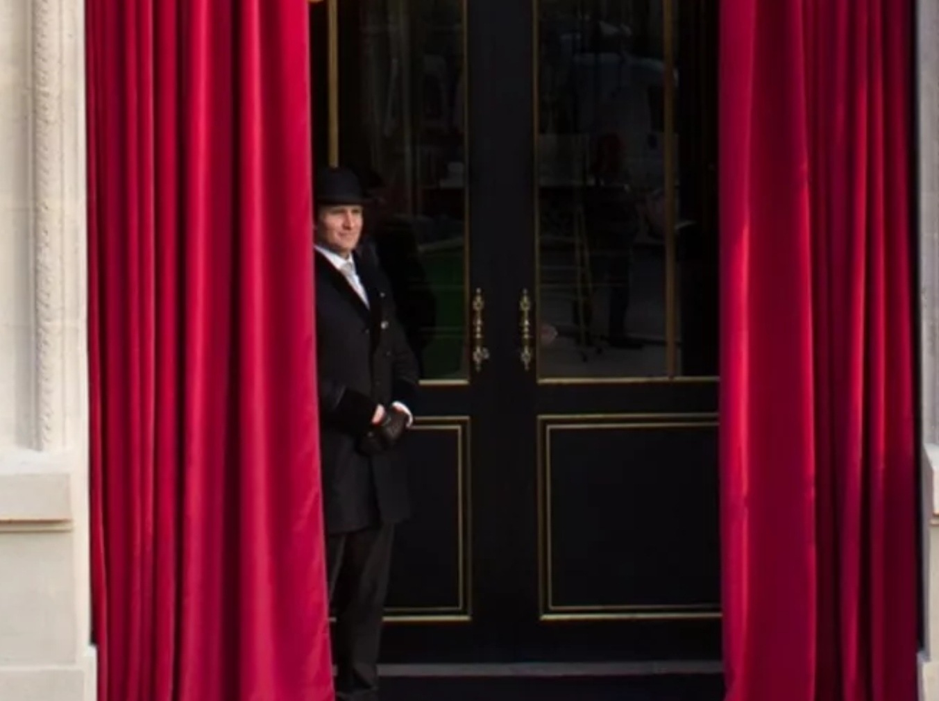 Combien coûte une nuit dans le «meilleur hôtel du monde» (situé à Paris) ?