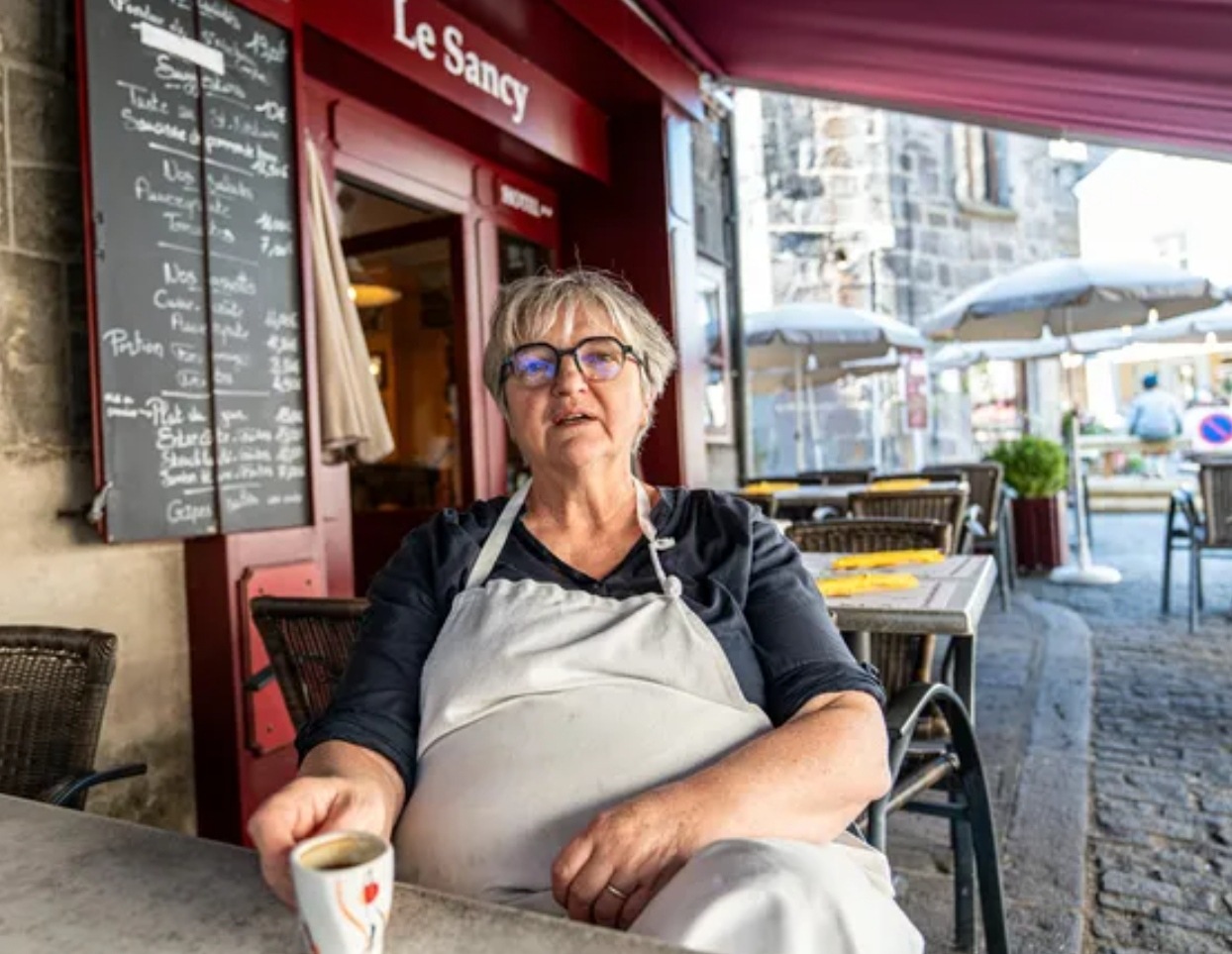 Un hôtel-restaurant, trois générations : pourquoi Le Sancy à Besse est une institution ?